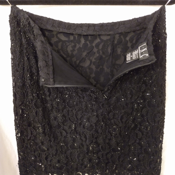 I.N.C. beaded lace skirt - Picture 4 of 6